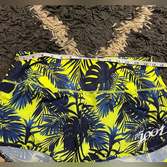 Team Zoot Women’s LTD Run 3" Short - Picture 8 of 10